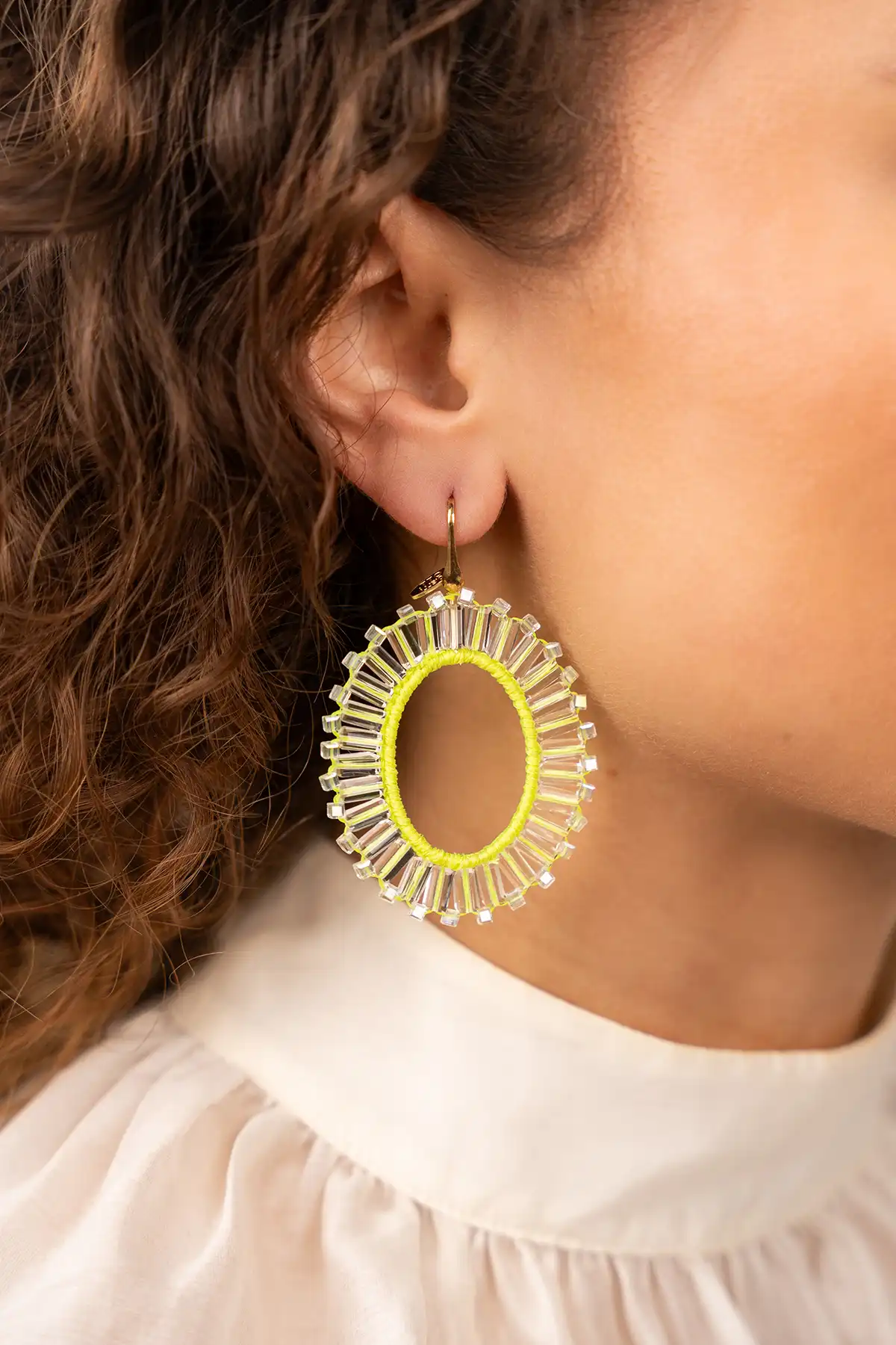 Lime earrings Naomi oval M tonal