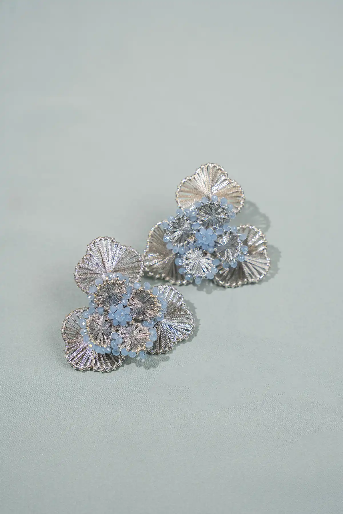 Silver Earrings Aster Flower L  lott-theme.productDescriptionPage.SEO.byTheBrand