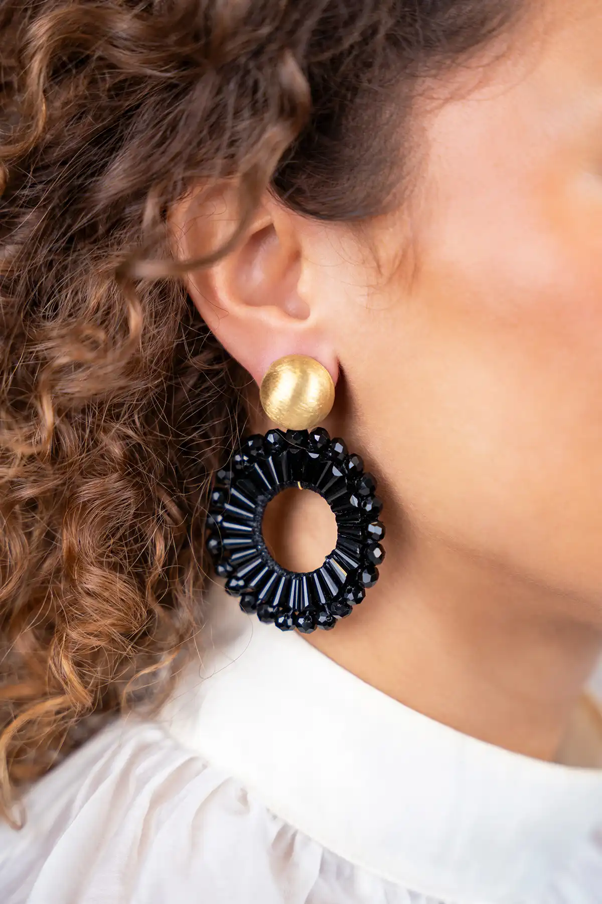 Black Earrings Ann-Mary Circle