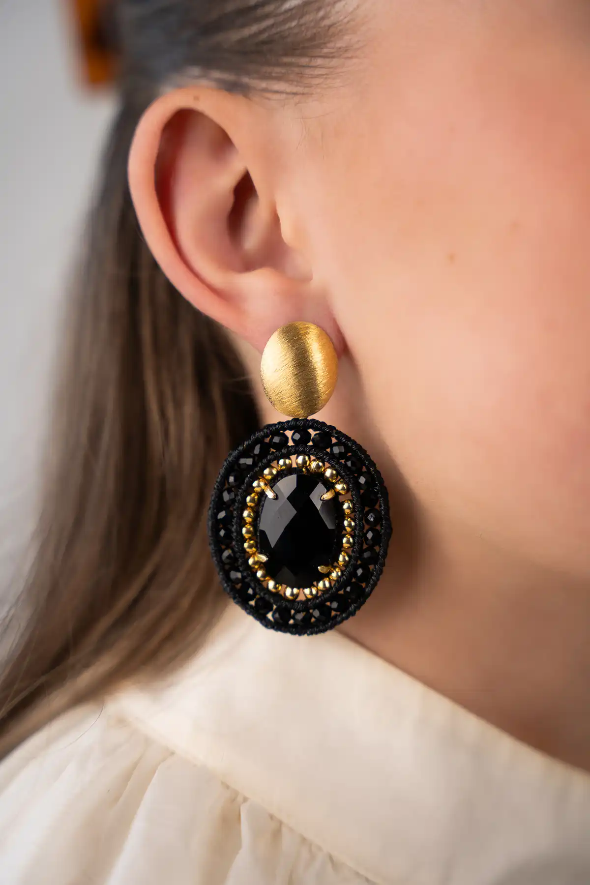 Black Earring Belle Oval L With Stone