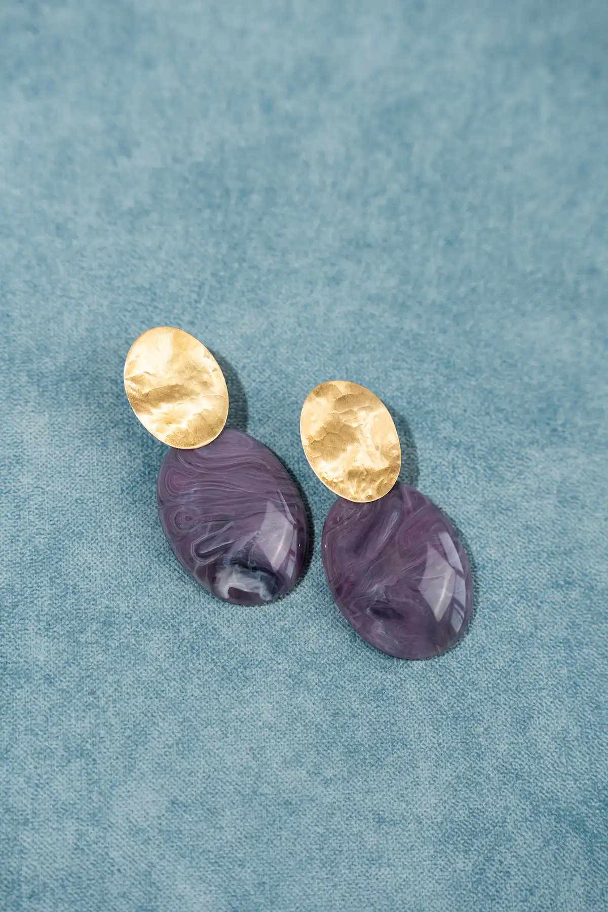 Dark Lavender Earrings Sirius Closed Bugle Oval S